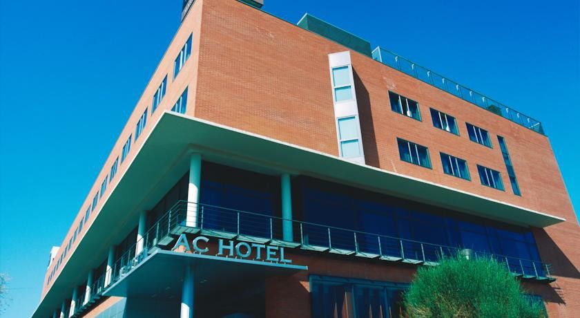 Ac Hotel By Marriott Guadalajara Mexico Esterno foto